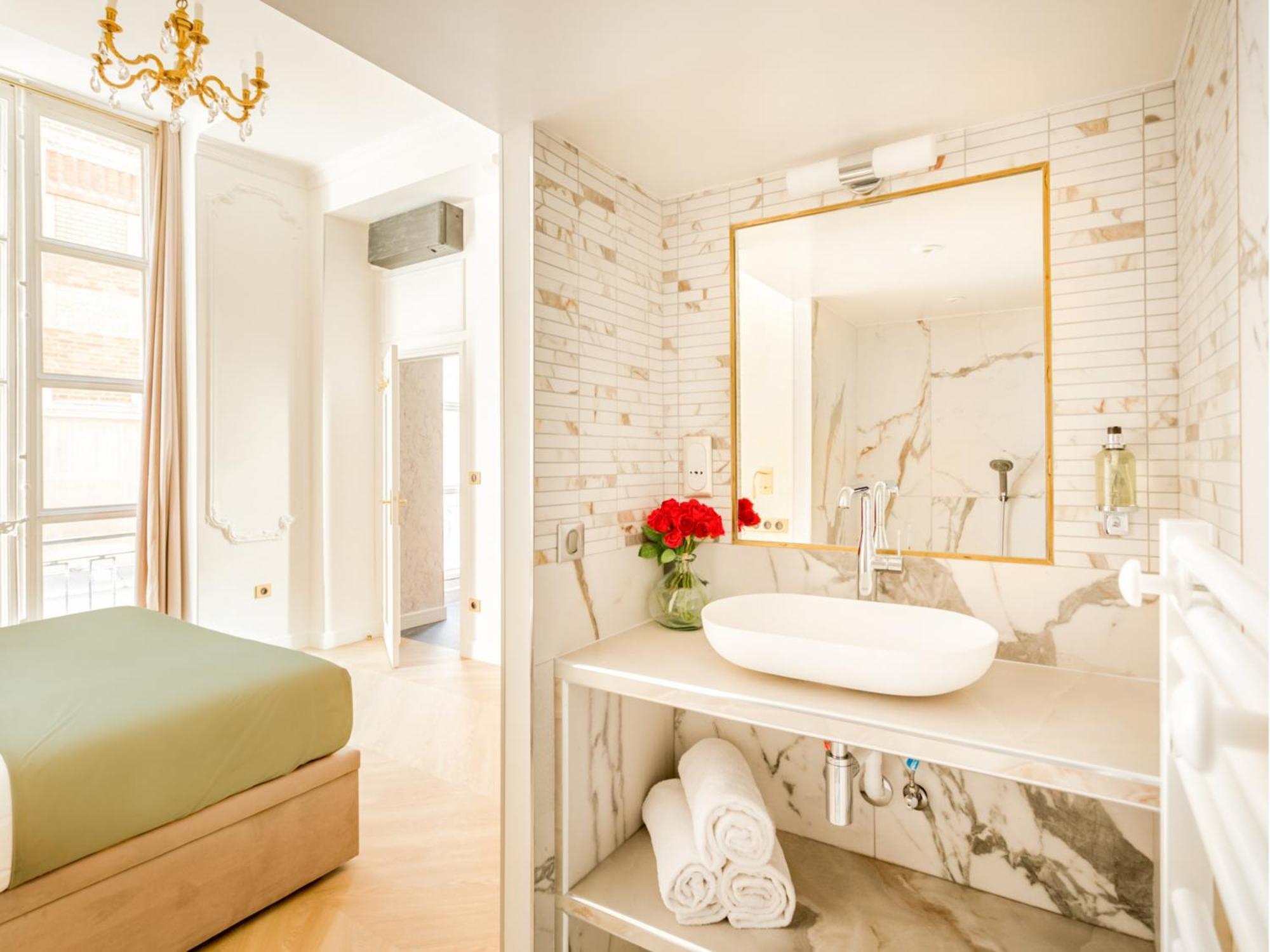 Merveil - Luxury Suite - Louvre - Therese Париж Екстериор снимка